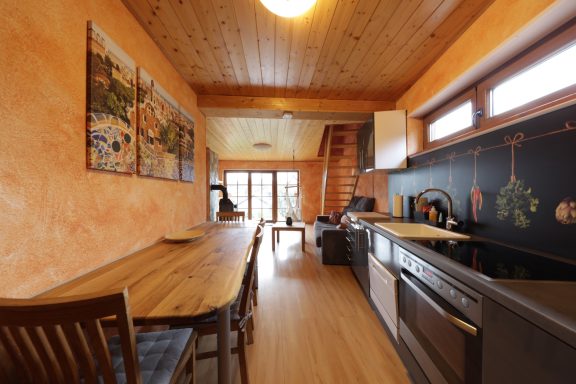 Küche Essbereich Ferienwohnung  im Odenwald